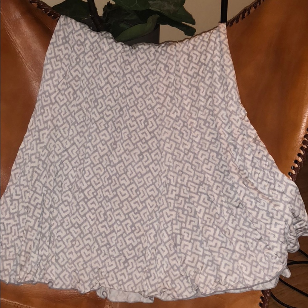 White and grey skirt